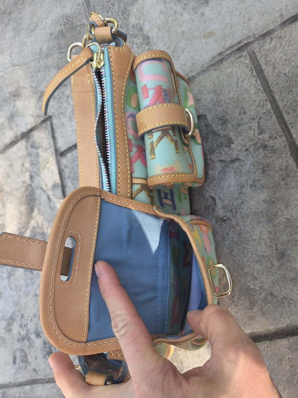 Vintage Y2K Dooney & Bourke "IT" Multicolored Monogram Banana Shoulder Bag Purse - Picture 16 of 16